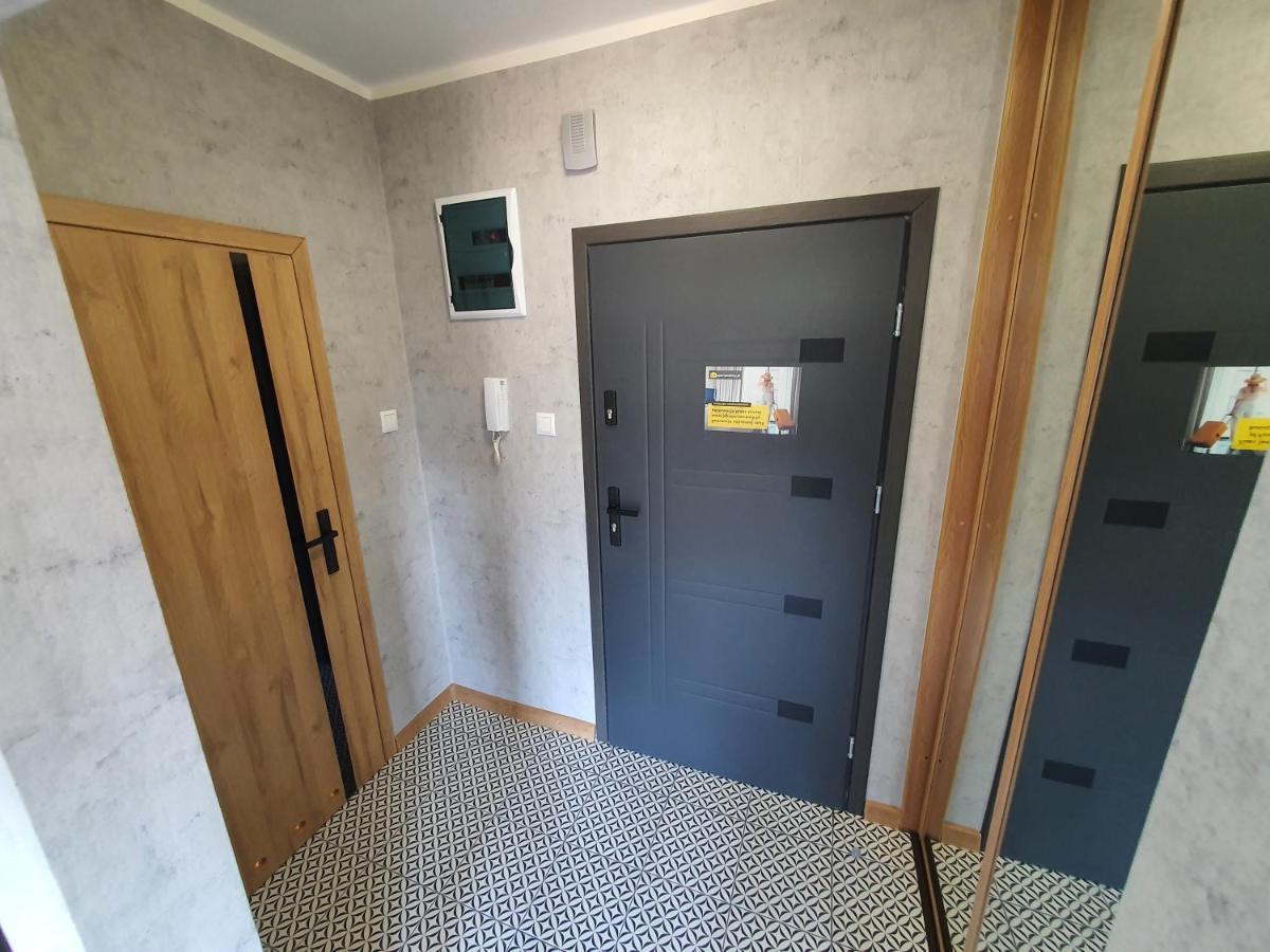 Jdk Apartamenty Legionow 32M2 4-Osobowy Kalisz (Greater Poland) Exterior foto